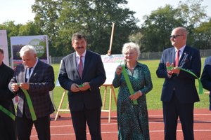 Zdjęcie główne dla wydarzenia: Stadion z prawdziwego zdarzenia za 7,5 mln zł w ZSR CKP wykonany!